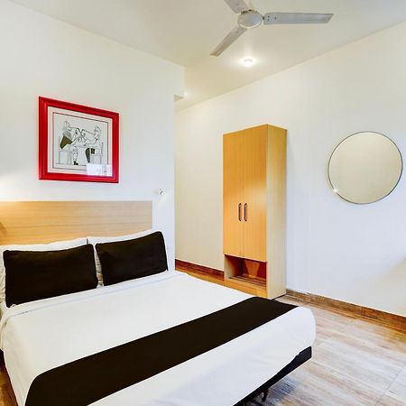 ホテル Super Townhouse ティルパティ エクステリア 写真