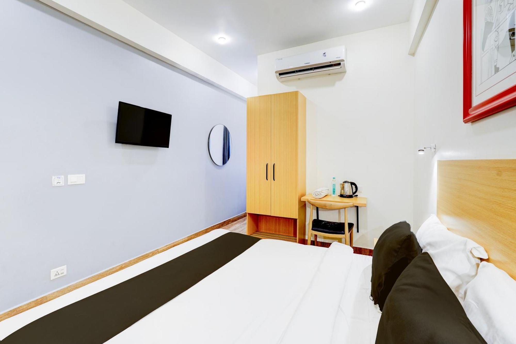 ホテル Super Townhouse ティルパティ エクステリア 写真